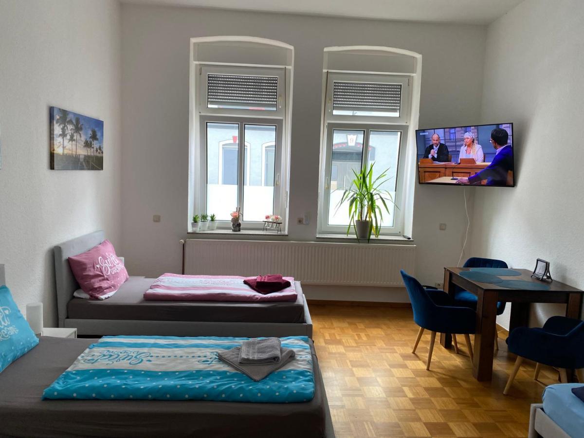 Goyapartment Fuer Handwerker & Business City-Nah!! Free Netflix! Modern! Bochum Luaran gambar